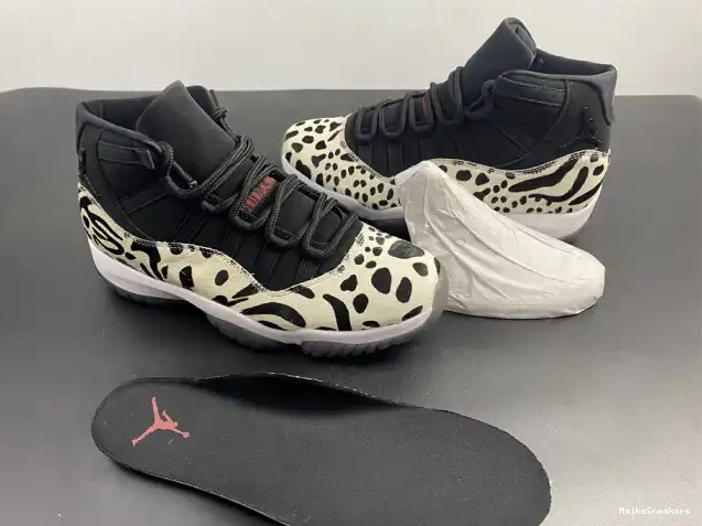 MaikeSneakers AR0715-010 AIR ANIMAL JORDAN INSTINCT 11 0323